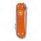 Нож-брелок VICTORINOX Classic Alox LE 2021, 58 мм, 5 функций, алюминиевая рукоять, оранжевый - 0.6221.L21